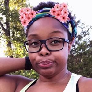 Meet your Posher, Tara